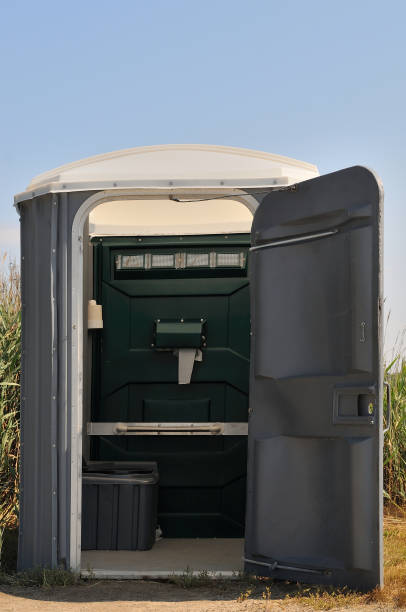 Best Event porta potty rental  in Springfield, MI